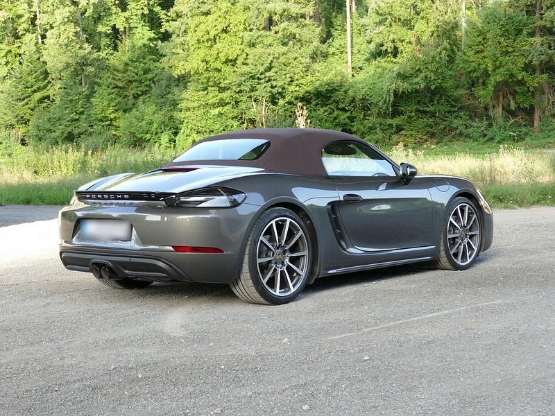 Gebraucht Porsche 718 Chrono 299 PS (219 kW) 2019 Braun Cabrio
