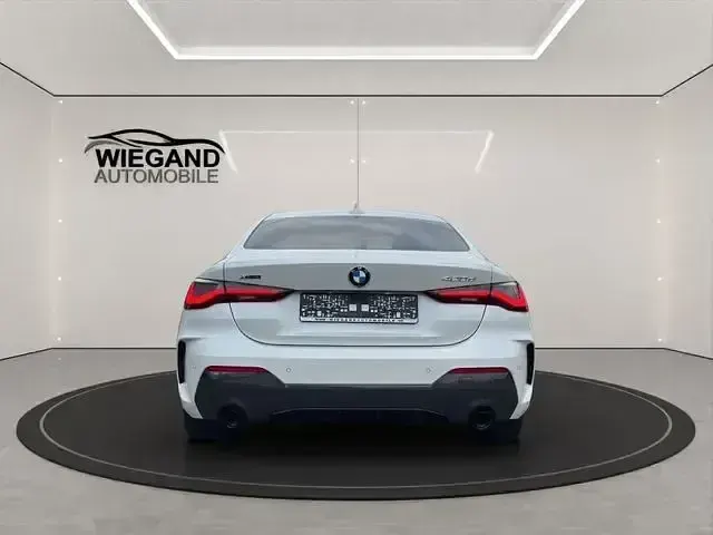 Gebraucht BMW 420 Coupé M Sport 190 PS (139 kW) 2021 Weiß Coupé