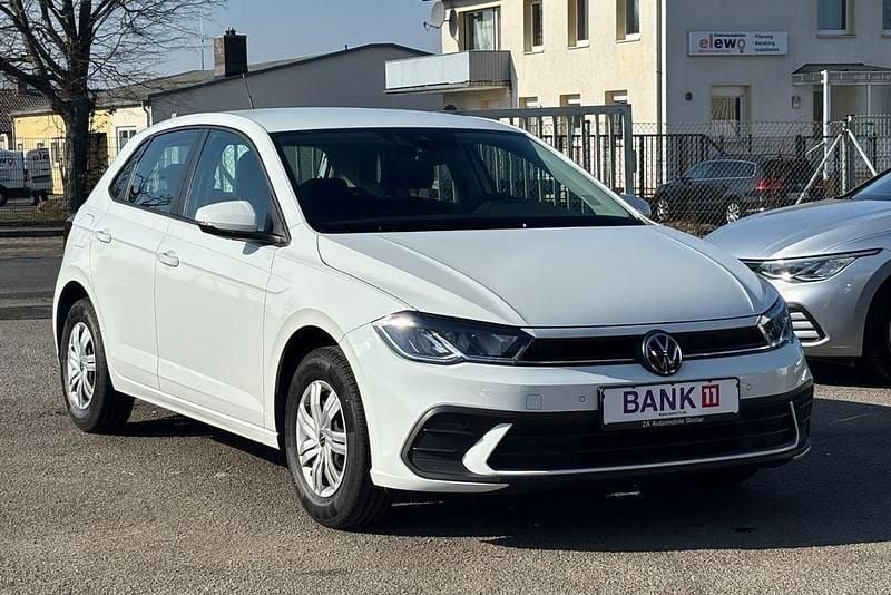 Gebraucht VW Polo 80 PS (58 kW) 2022 Weiß Limousine