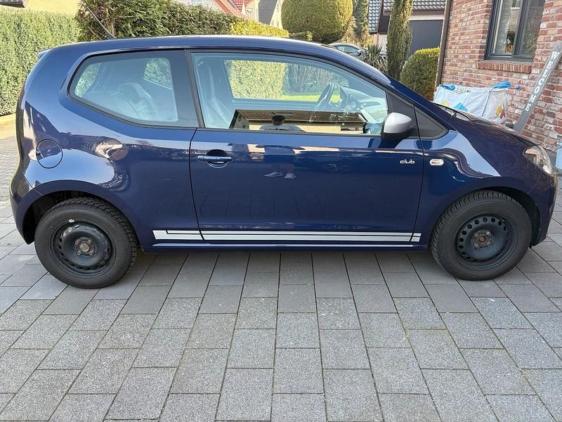 Gebraucht VW up! CLUB 60 PS (44 kW) 2015 Blau Kleinwagen