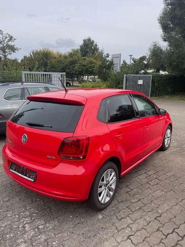 Gebraucht VW Polo Style 69 PS (50 kW) 2012 Rot Kleinwagen