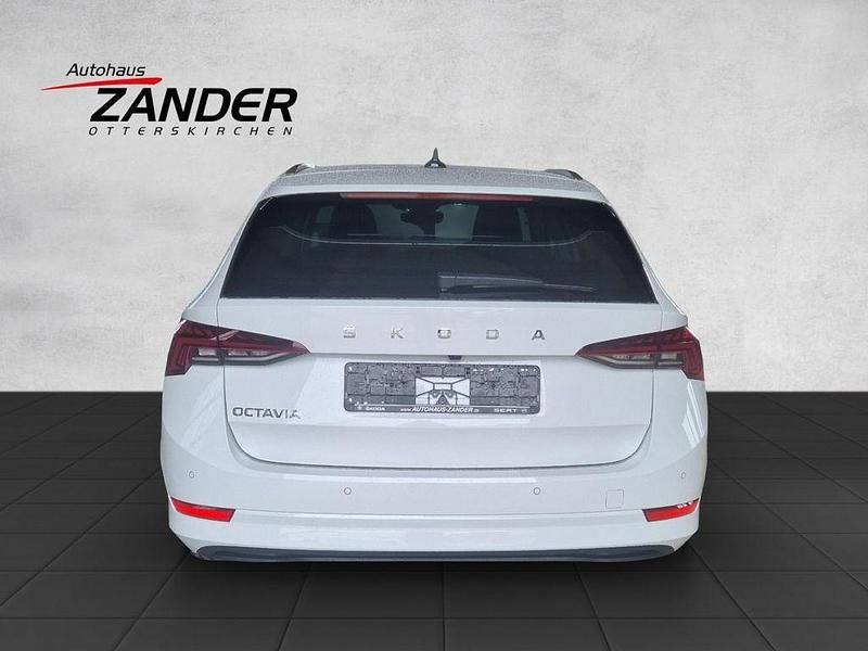 Gebraucht Skoda Octavia Style 150 PS (110 kW) 2024 Candyweiß Kombi