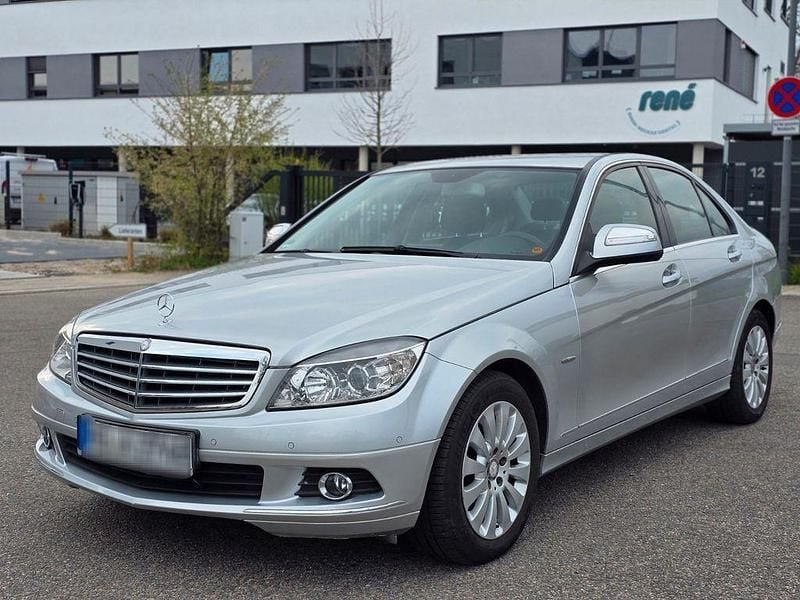 Gebraucht Mercedes C220 Elegance 170 PS (125 kW) 2007 Silber Limousine