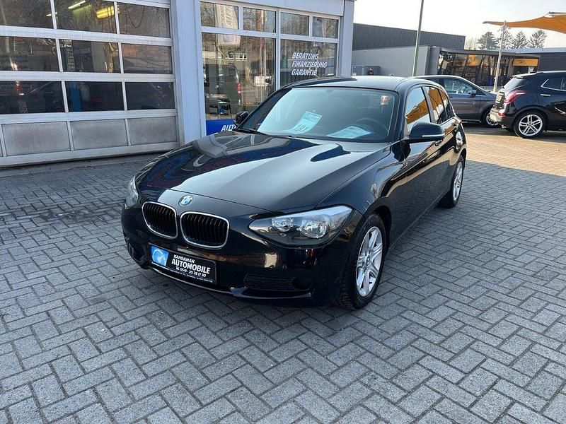 Gebraucht BMW 114 102 PS (75 kW) 2013 Schwarz Kleinwagen