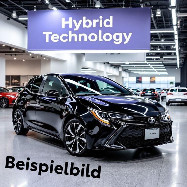 Mysticschwarz mica Gebraucht 2021 Toyota Corolla Team Limousine | 20.000 € (Superpreis) - Bild 1/4