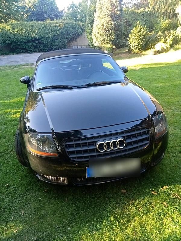 Schwarz Gebraucht 2003 Audi TT Roadster Cabrio | 5.899 € (Fairer Preis) - Bild 1/4