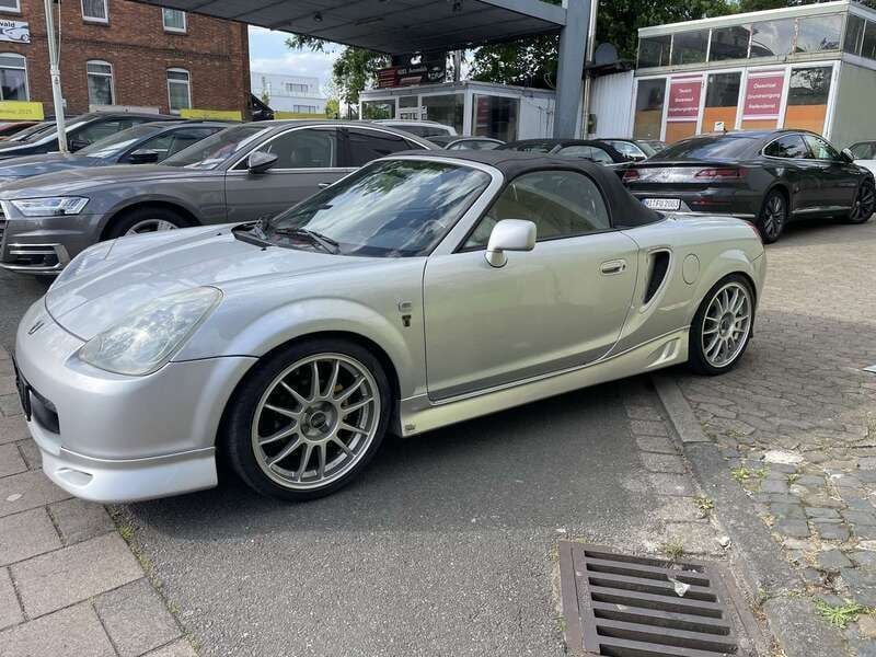 Silber Gebraucht 2002 Toyota MR2 Edition Cabrio | 8.000 € (Fairer Preis) - Bild 1/4
