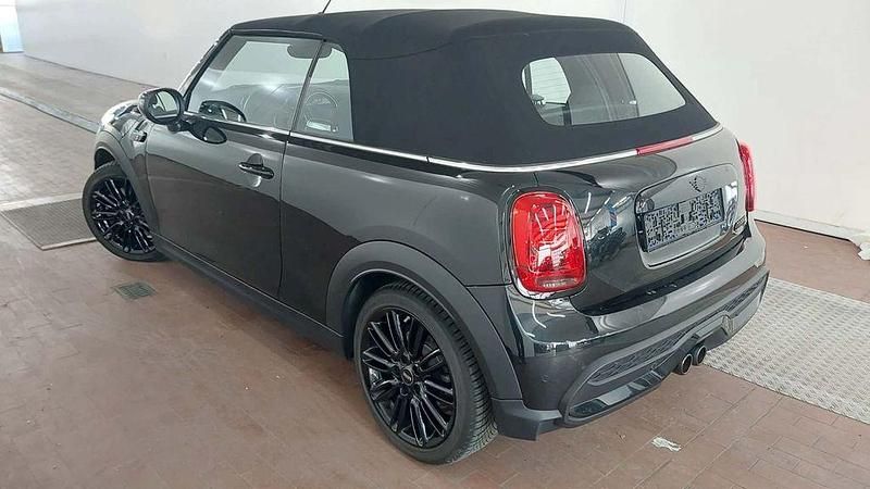 Gebraucht Mini Cooper S Cabriolet 178 PS (130 kW) 2023 Midnight black ii Cabrio