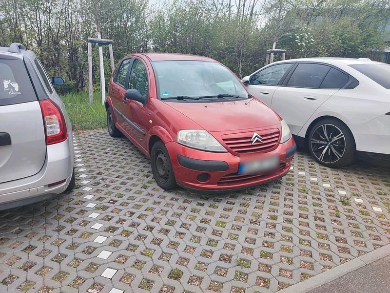 Rot Gebraucht 2005 Citroën C3 Kleinwagen | 800 € (Guter Preis) - Bild 1/4