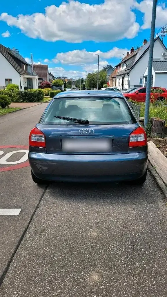 Gebraucht Audi A3 Ambiente 120 PS (88 kW) 2000 Grau Kleinwagen