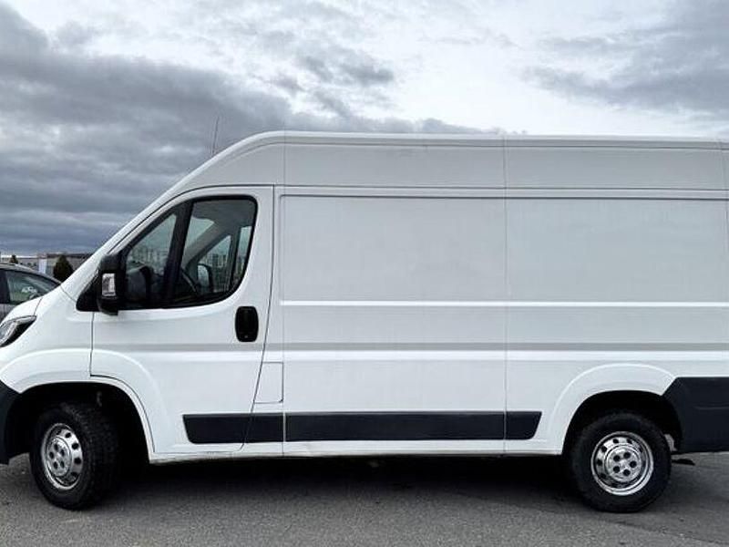 Gebraucht Peugeot Boxer 163 PS (119 kW) 2017 Weiß Van