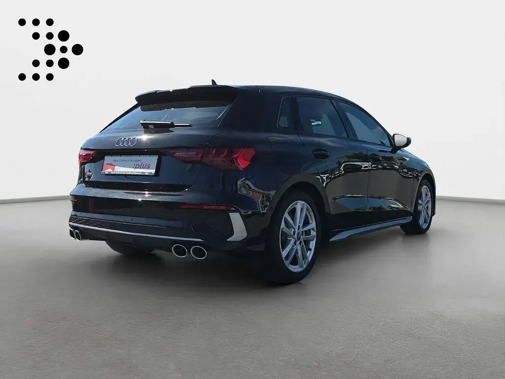 Gebraucht Audi S3 Basis 310 PS (228 kW) 2024 Mythosschwarz metallic Limousine