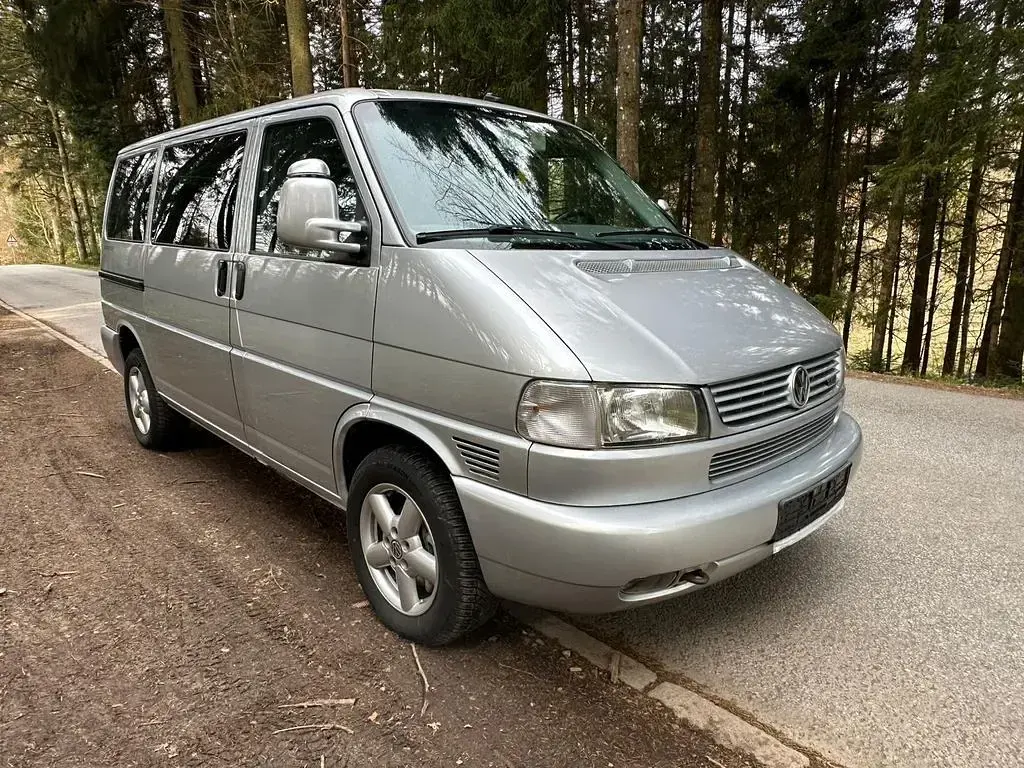 Second-hand VW Caravelle 151 CP (111 kW) 2002 Van