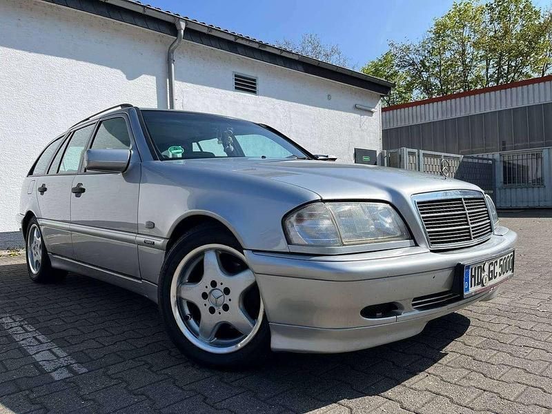 Silber Gebraucht 1999 Mercedes C240 Kombi | 2.499 € (Fairer Preis) - Bild 1/4