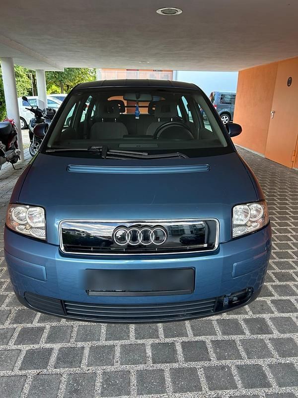 Blau Gebraucht 2000 Audi A2 Kleinwagen | 1.290 € (Fairer Preis) - Bild 1/4