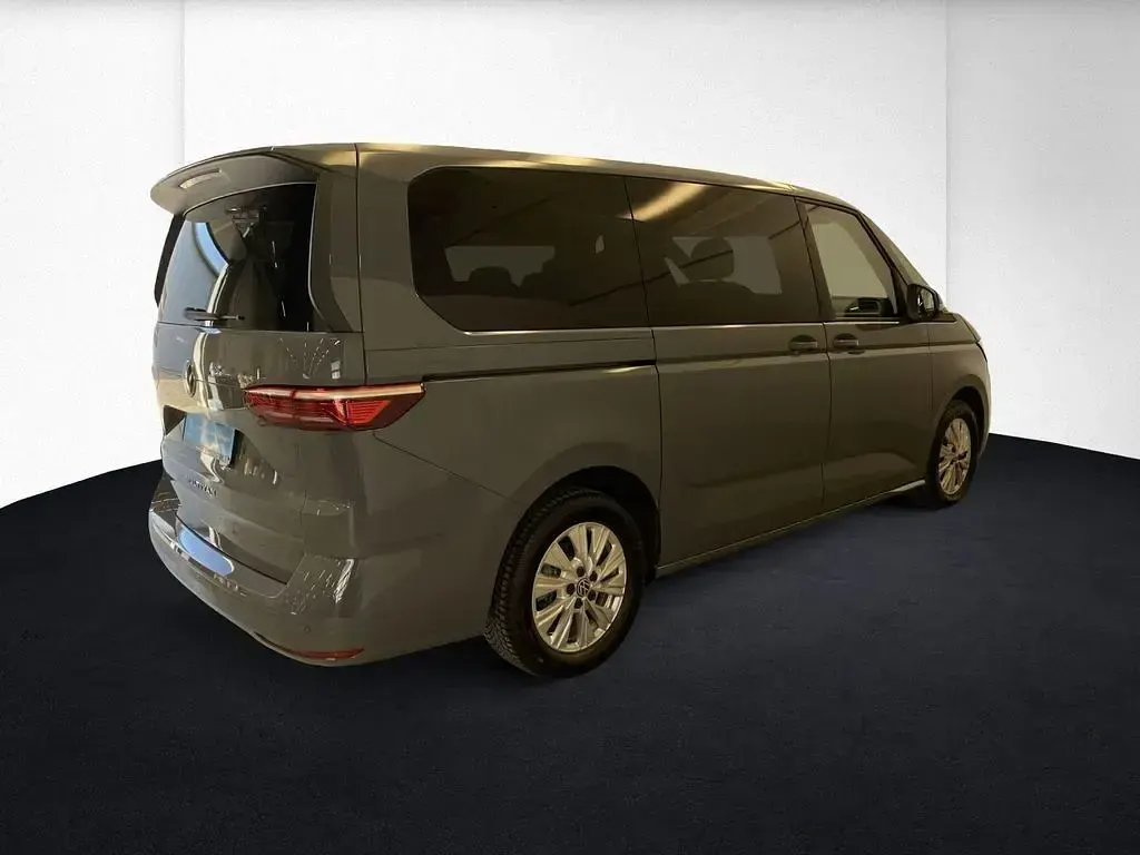 Używany VW T7 Life 204 KM (150 kW) 2024 Szary Van