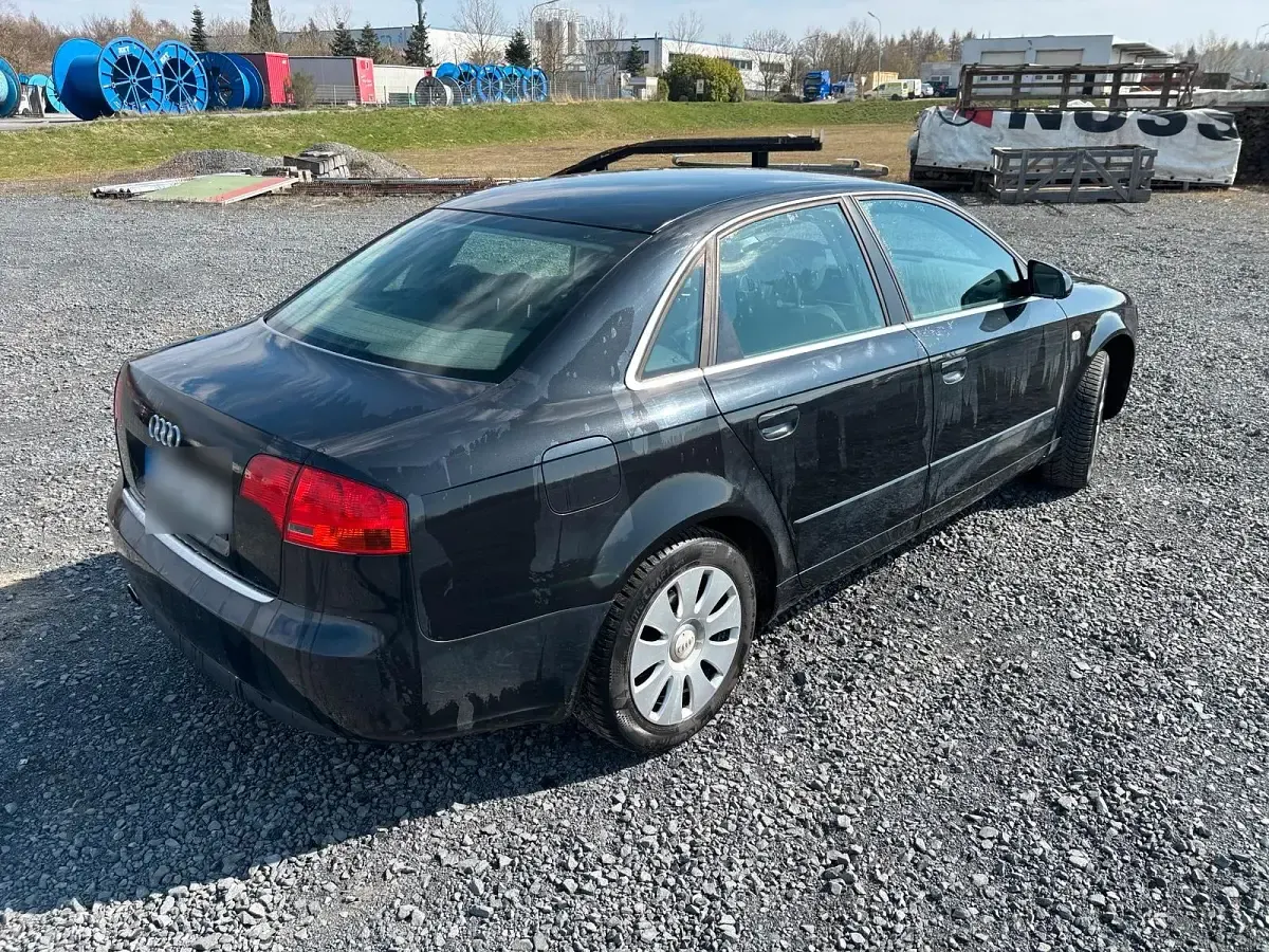 Gebraucht Audi A4 Design 131 PS (96 kW) 2005 Blau Limousine