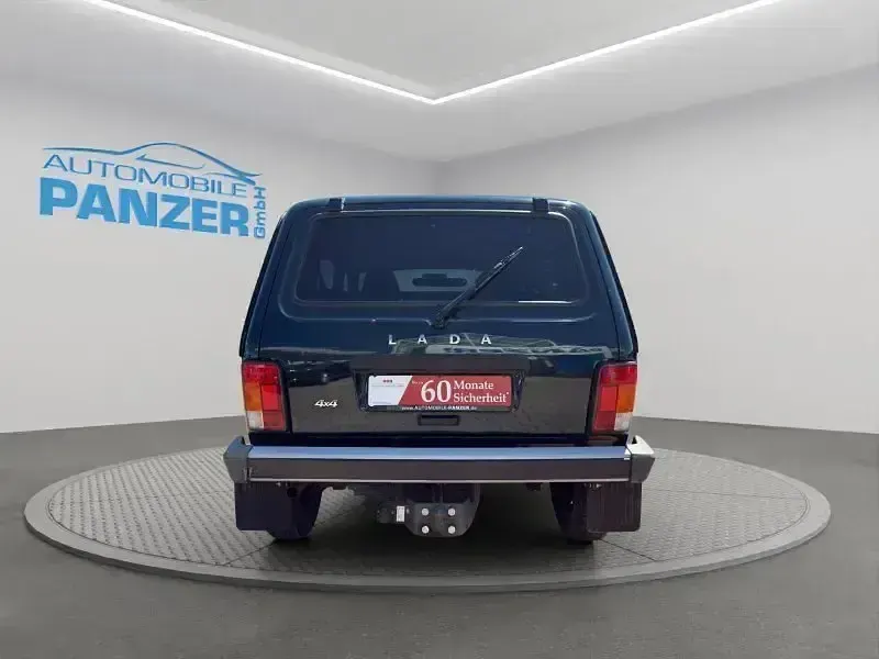 Gebraucht Lada Taiga 83 PS (61 kW) 2019 Grün SUV