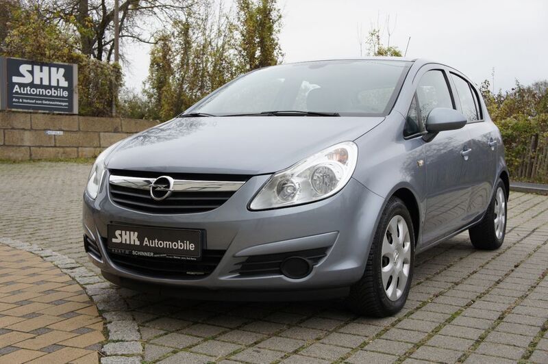Gebraucht Opel Corsa Edition 90 PS (66 kW) 2009 Silber Kleinwagen
