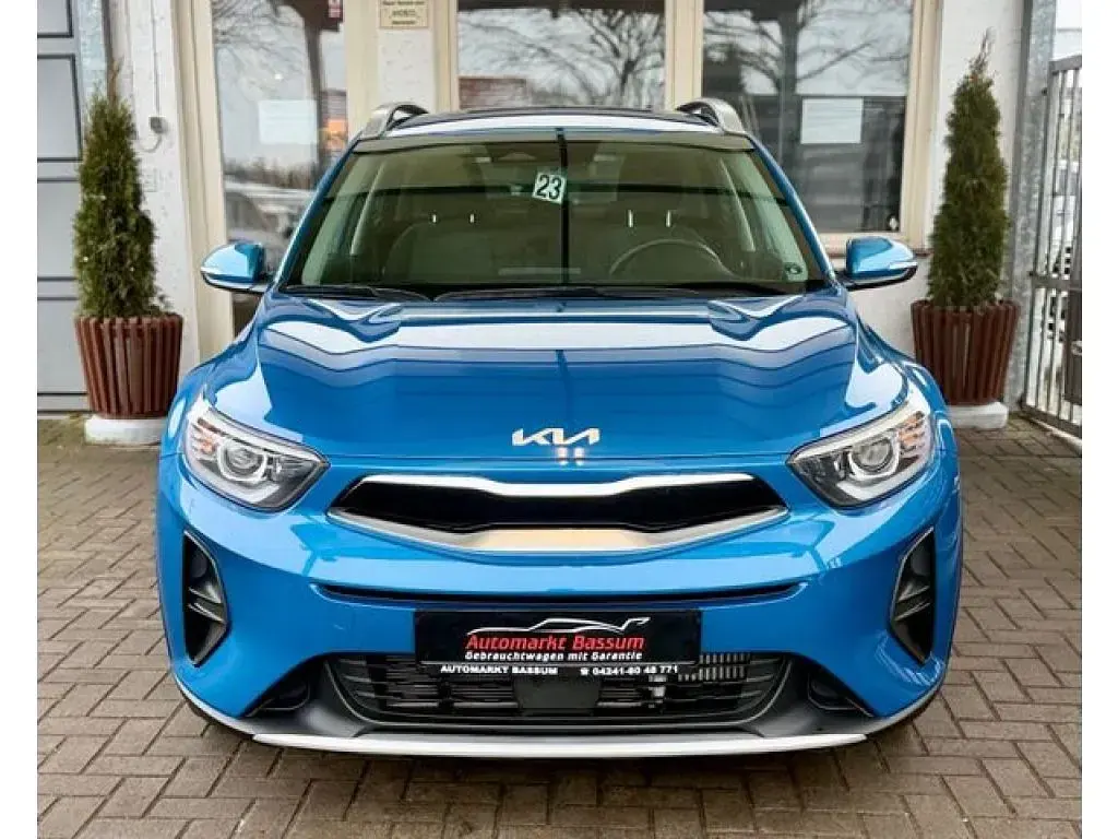 Gebraucht Kia Stonic Vision 120 PS (88 kW) 2024 Sports blue (metallic) SUV