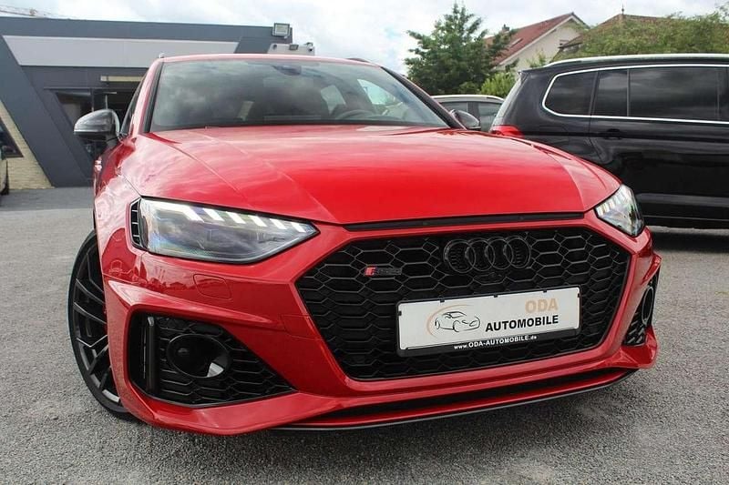 Tangorot metallic Gebraucht 2019 Audi RS4 Kombi | 58.990 € (Superpreis) - Bild 1/4