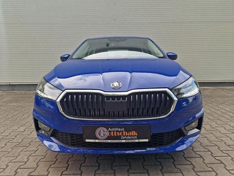 Gebraucht Skoda Fabia Selection 80 PS (58 kW) 2024 Blau Kleinwagen