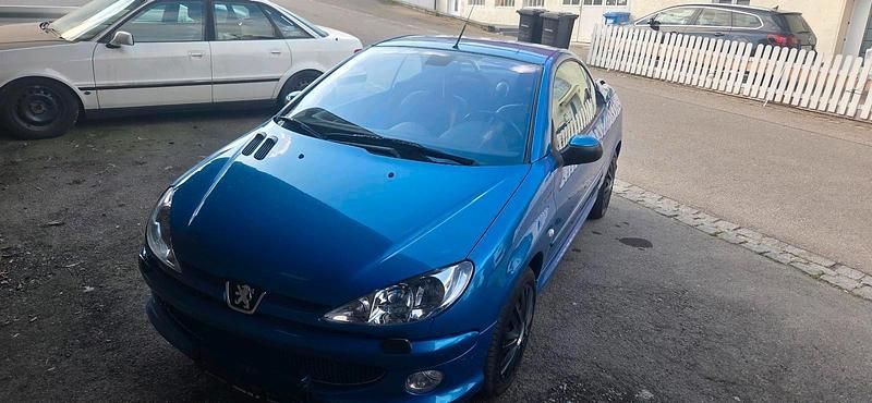 Gebraucht Peugeot 206 109 PS (80 kW) 2006 Blau Cabrio