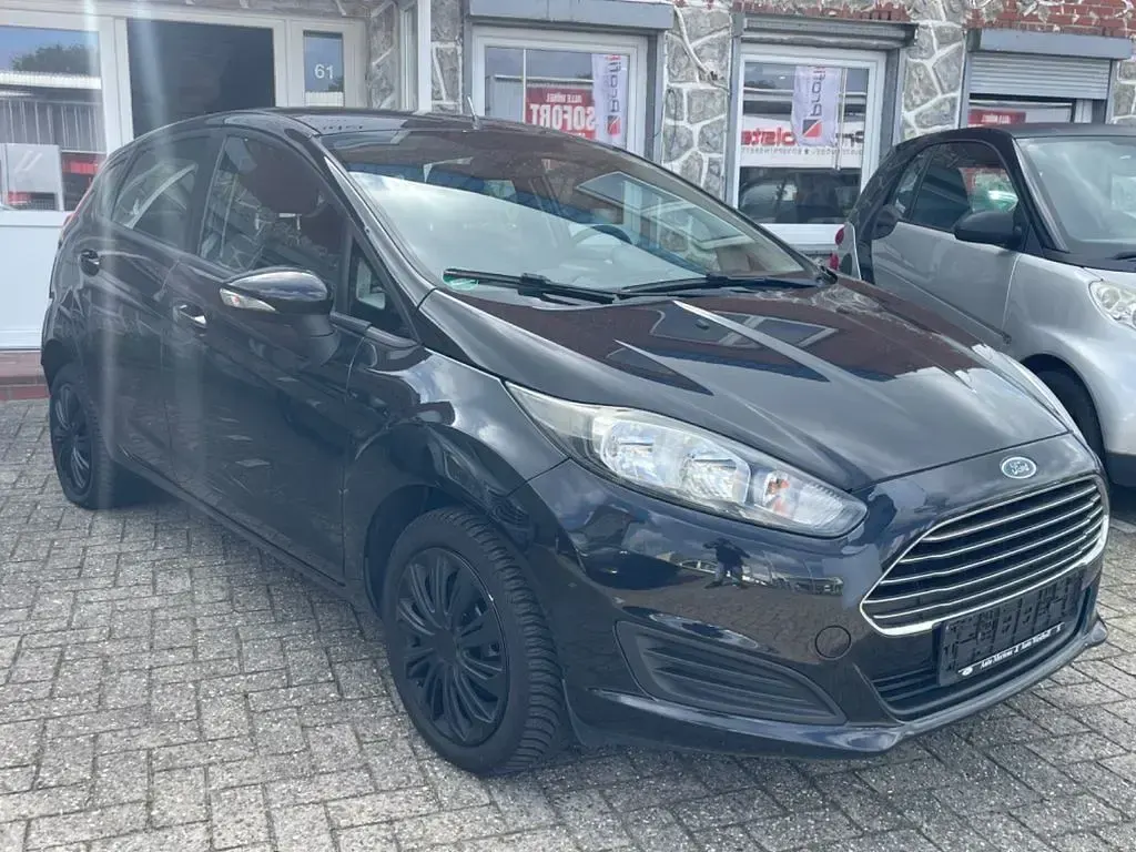Gebraucht Ford Fiesta Trend 82 PS (60 kW) 2013 Schwarz Limousine