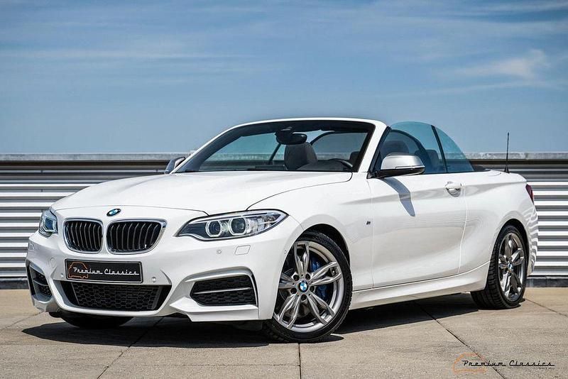 Gebraucht BMW M235 Executive 326 PS (239 kW) 2015 Weiß Cabrio