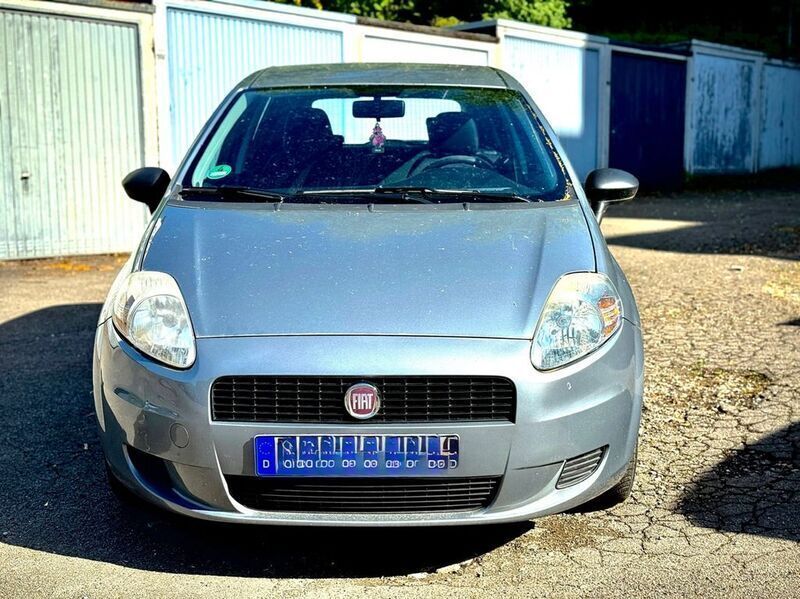 Grau Gebraucht 2012 Fiat Punto Pop Kleinwagen | 3.000 € (Fairer Preis) - Bild 1/2