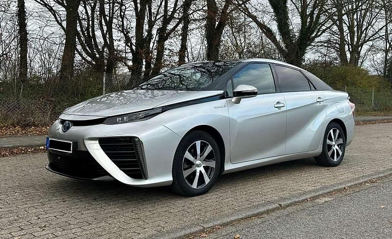 Gebraucht Toyota Mirai 154 PS (113 kW) 2017 Limousine