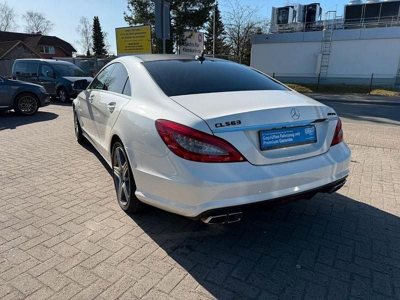 Gebraucht Mercedes CLS63 AMG AMG 525 PS (386 kW) 2012 Weiß Limousine