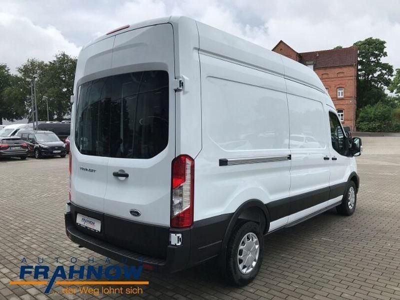 Gebraucht Ford Transit Trend 131 PS (96 kW) 2024 Frostweiß (weiss) Van