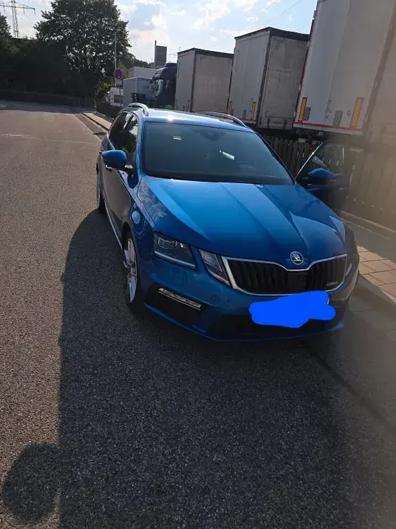 Gebraucht Skoda Octavia RS 184 PS (135 kW) 2017 Blau Kombi