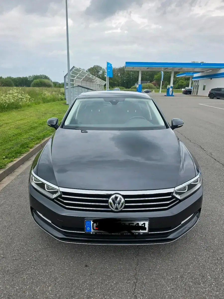 Gebraucht VW Passat 190 PS (139 kW) 2019 Limousine