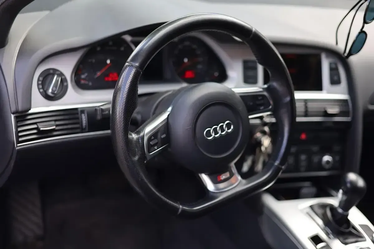 Gebraucht Audi A6 300 PS (220 kW) 2011 Schwarz Kombi