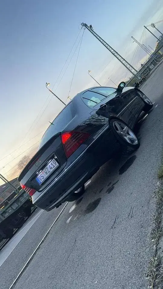 Gebraucht Mercedes C320 Avantgarde 218 PS (160 kW) 2001 Schwarz Limousine