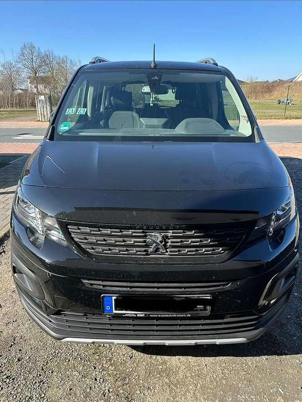 Gebraucht Peugeot Rifter 131 PS (96 kW) 2020 Schwarz Van / Kleinbus