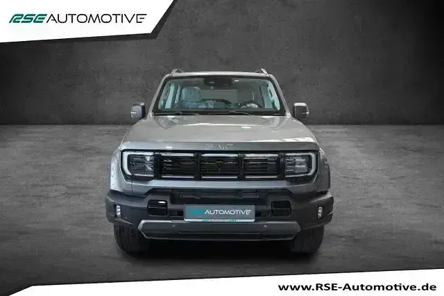 Gebraucht Baic BJ40 234 PS (172 kW) 2025 Orange SUV