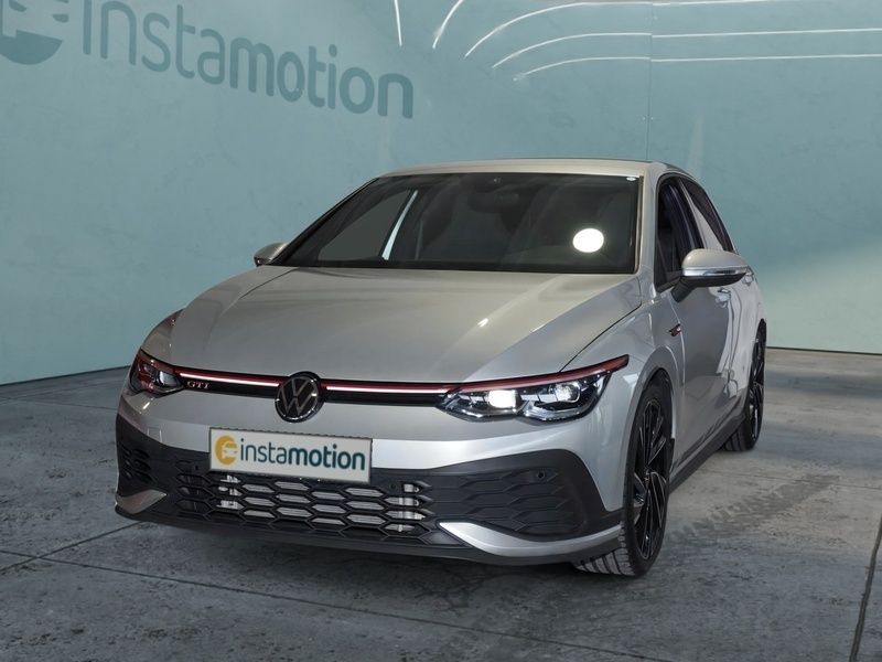 Silber Gebraucht 2022 VW Golf VIII GTI Clubsport Limousine | 33.049 € (Fairer Preis) - Bild 1/4