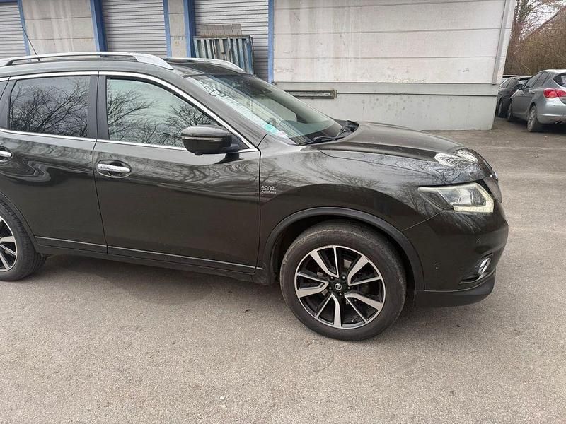Gebraucht Nissan X-Trail Tekna 131 PS (96 kW) 2014 SUV
