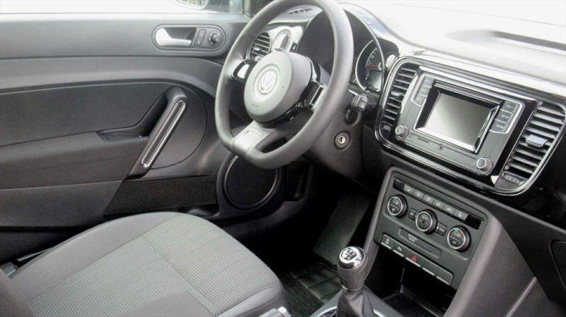 Second-hand VW Beetle 105 CP (77 kW) 2016 Gri Hatchback