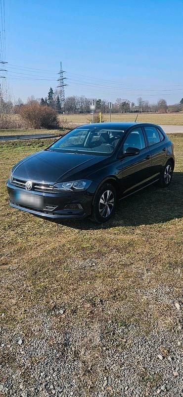 Gebraucht VW Polo Comfortline 75 PS (55 kW) 2017 Schwarz Kleinwagen