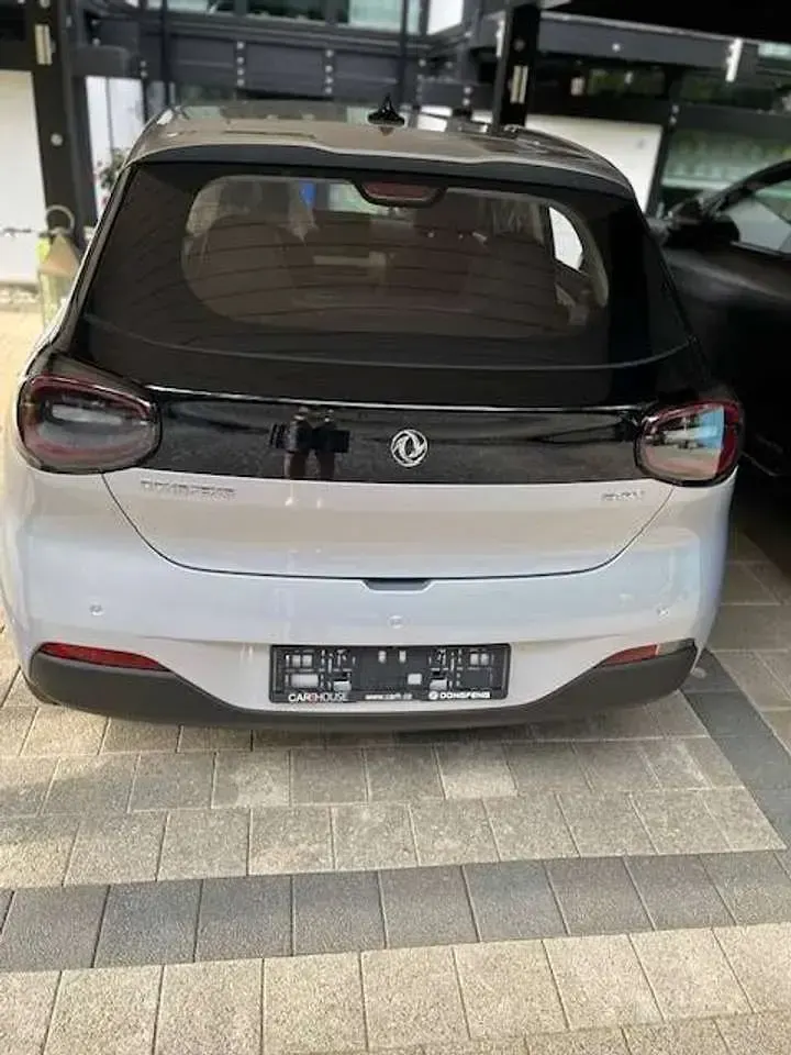 Gebraucht DongFeng Box 69 kW (95 PS) 2025 Silber Kleinwagen