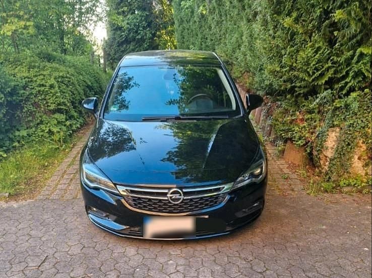 Gebraucht Opel Astra 125 PS (91 kW) 2018 Schwarz Limousine
