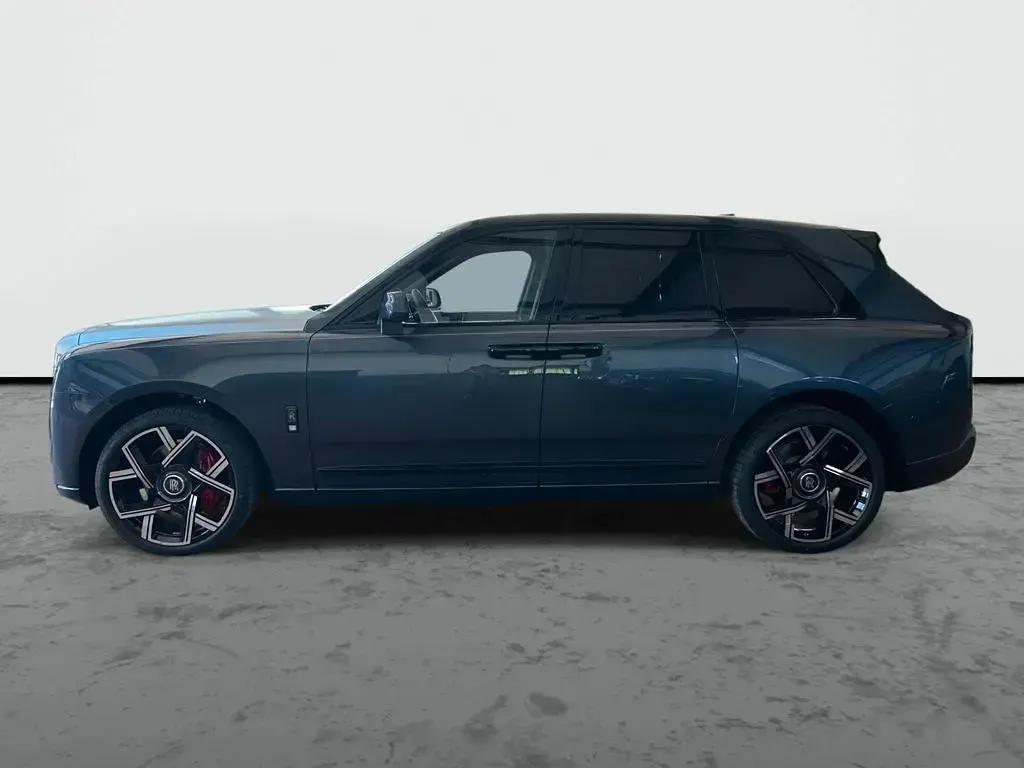 Neu Rolls Royce Cullinan 544 PS (400 kW) 2026 Grau SUV
