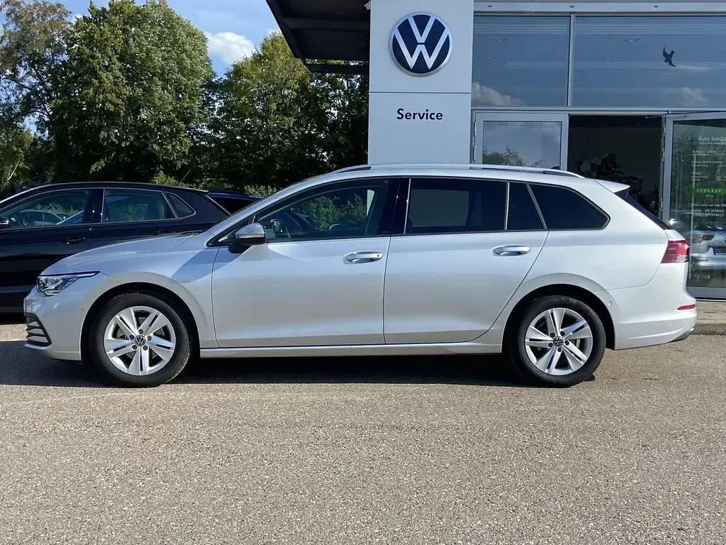 Gebraucht VW Golf VIII Active 110 PS (80 kW) 2022 Silber Kombi