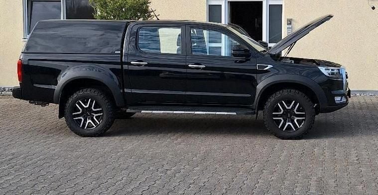 Schwarz Gebraucht 2023 JAC T8 Abholung | 28.000 € - Bild 1/4