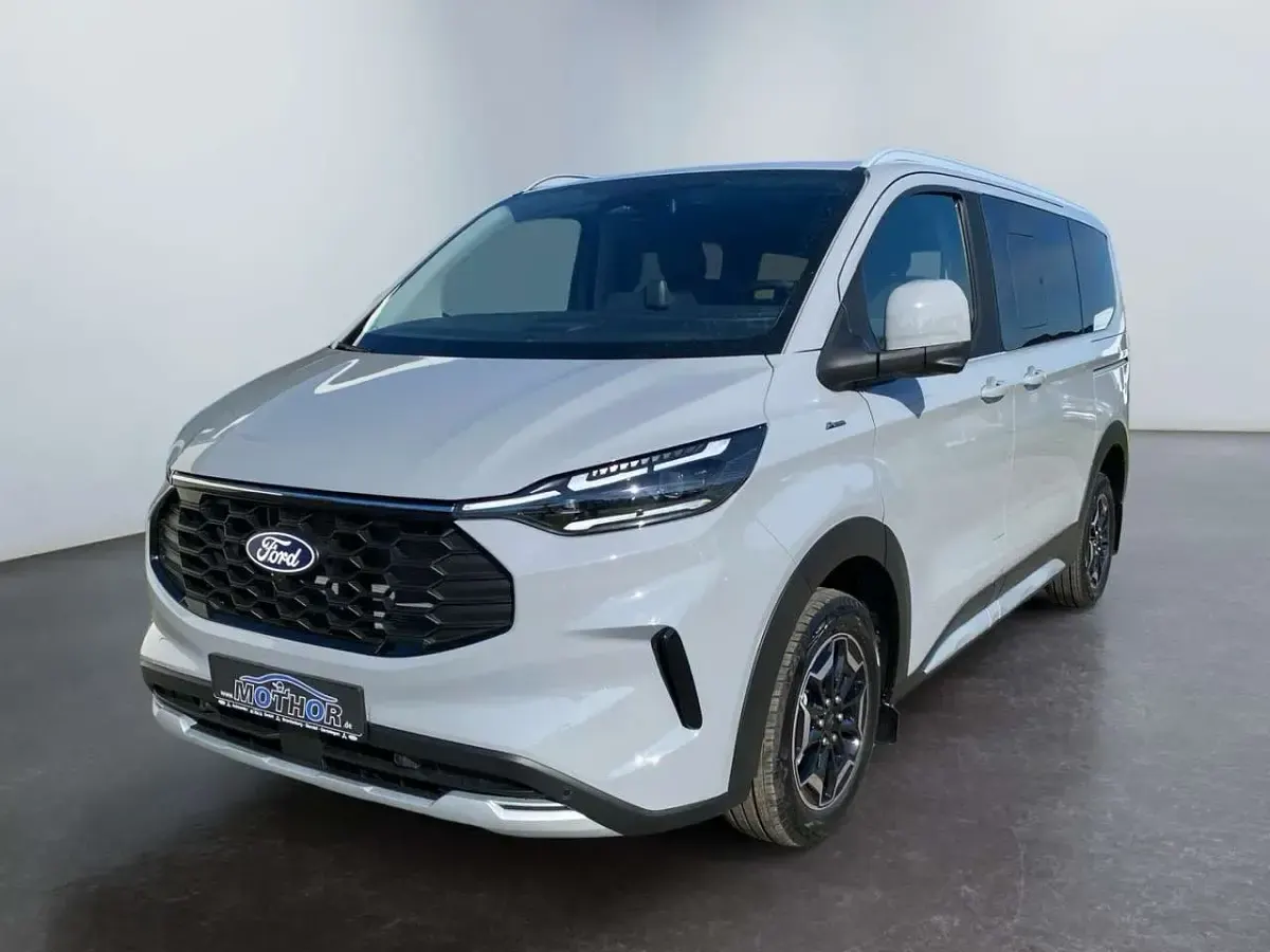 Neu Ford Tourneo Active 170 PS (125 kW) 2026 Grau Van / Kleinbus