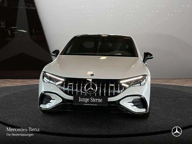 Weiß Gebraucht 2022 Mercedes EQE AMG 43 Premium Plus Limousine | 54.890 € (Etwas zu teuer) - Bild 1/4